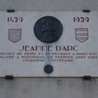 Plaque