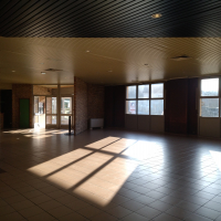 Hall avec accès au bar