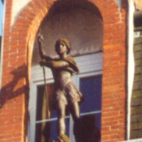 Statue