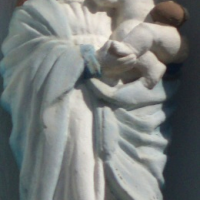 Statue
