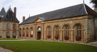 Extérieur du château de Montmirail